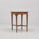 553346 Lamp table